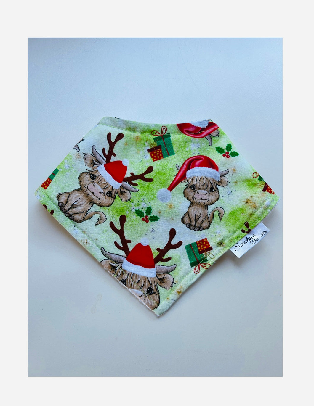 Highland Cow Bandanna Bib