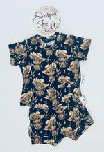 Load image into Gallery viewer, T -Shirt